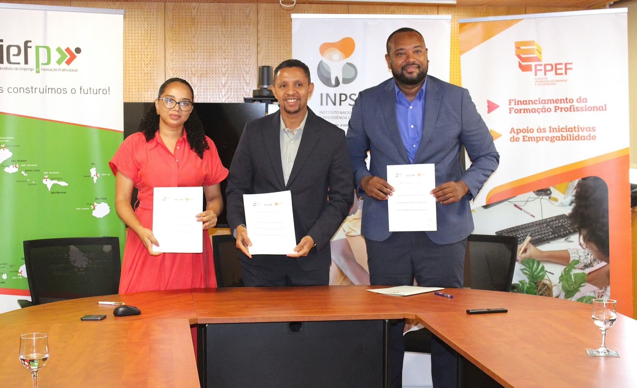 Acordo tripartido entre IEFP, INPS e FPEF para reforço da formação Profissional em Cabo Verde